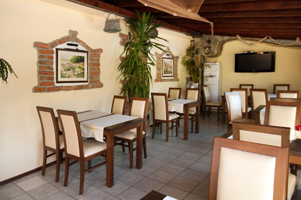 צ'רנומורץ Vromos Guest House מראה חיצוני תמונה