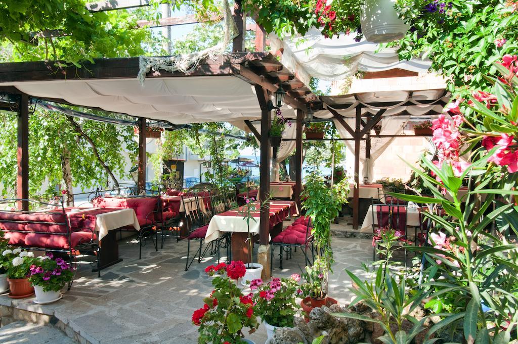 צ'רנומורץ Vromos Guest House מראה חיצוני תמונה