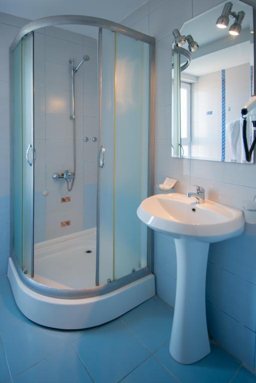 צ'רנומורץ Vromos Guest House מראה חיצוני תמונה